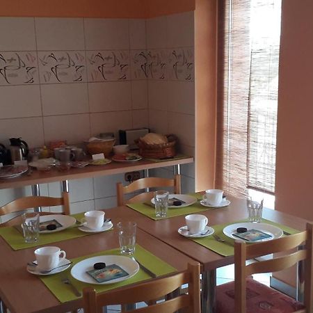 Afamado Apartman Fisli Heviz Exterior photo
