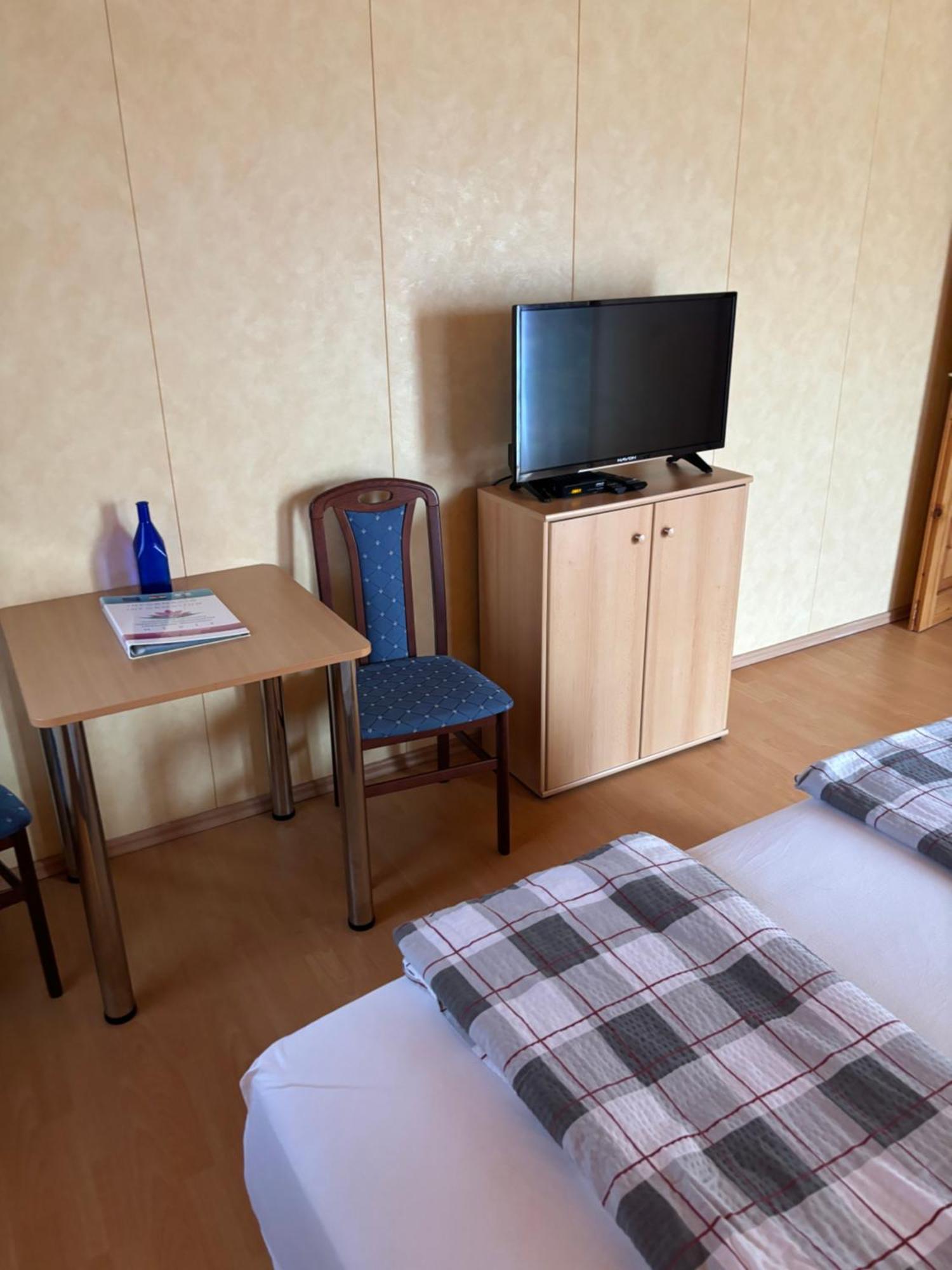 Afamado Apartman Fisli Heviz Exterior photo